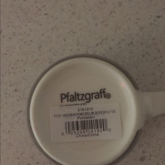 Set of 2 Pfaltzgraff “Wildlife Wolf” Mugs NWT Great 🎄 🕎 Gift Idea! - Picture 5 of 7